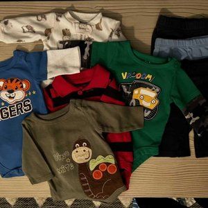 Newborn Baby Lot - Long Sleeve Onesies, Sleeper, Pants